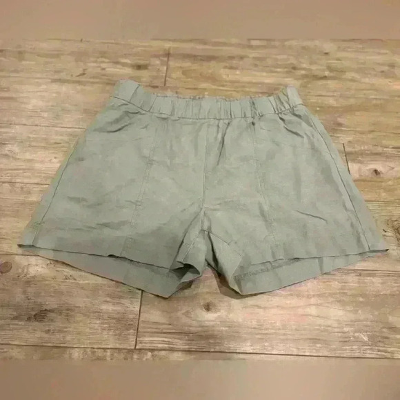 Signature by Levi Strauss Women’s pull on casual elastic waist sage shorts XXL - Picture 9 of 9